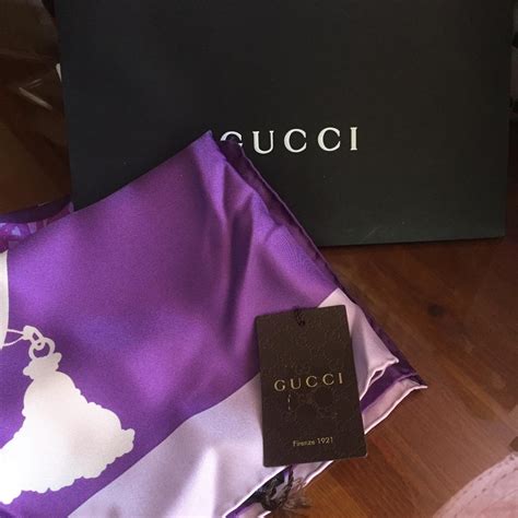 gucci via condotti saldi|foulard gucci outlet.